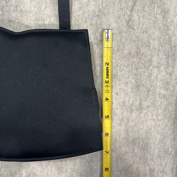 Gorgeous Victoria Secret Handbag Black Satin Cocktail Bag With Heart‎ EUC - Picture 4 of 11